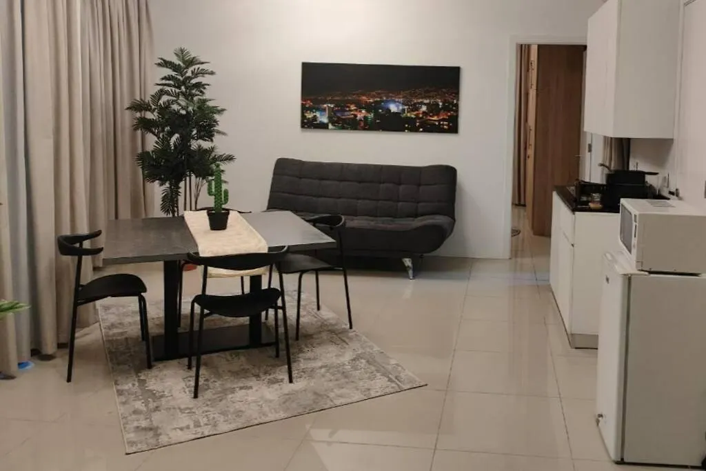Eagle Nest 1-Br In Ashrafieh Apartment Beirut 0*,  Lebanon